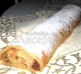 Vánoční hruškový závin