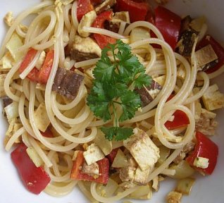 Špagety se šmakounem a s hořčicí