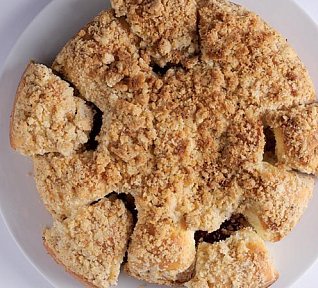 Buchty s ořechovou drobenkou