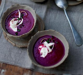 Řepná polévka s křenem