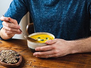 Polévka z kořenové zeleniny