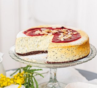 Tvarohový dort s mákem a bílou čokoládou