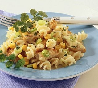 Těstovinový salát s masem