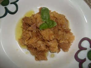 Rajčatová kaše s chlebem