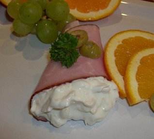 Šunkové rolky Waldorf