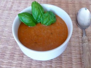 Rajčatová polévka Institutu Kompliment