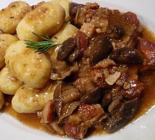 Bylinková krkovice na houbách (václavkách)