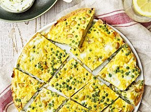 Frittata s rýží, hráškem a žampiony