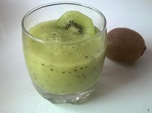 Kiwi smoothie Kiwi smoothie