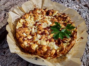 Slaný květákový koláč / nádivka z květáku