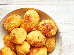 Křupavé brambory s polentou