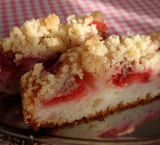 Jahodový koláč z podmáslí (kefíru)