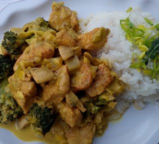 Kuřecí kari se žampiony a zeleninou