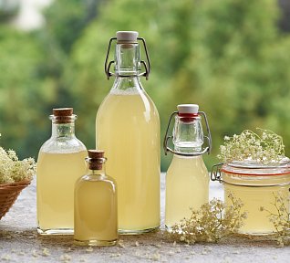 Bezový sirup za studena