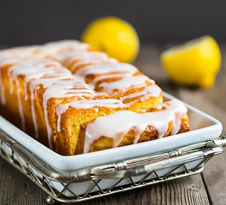 Citronový chlebíček s mandlemi