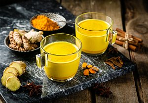 Golden milk neboli Turmeric latte