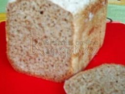 Celozrnný chléb s pšeničnou moukou