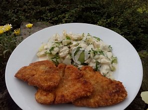 Bramborový rychlý salát s hořčicovým dresingem