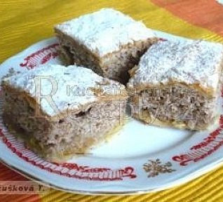 Jablkový koláč s ořechovým těstem