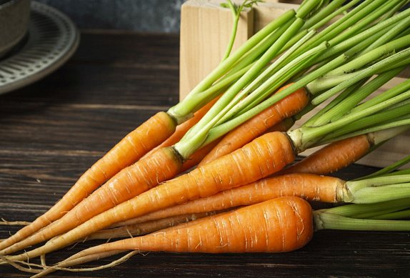 Salát s červenou čočkou