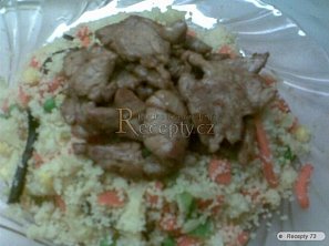 Zeleninový kuskus s gyros kostkami