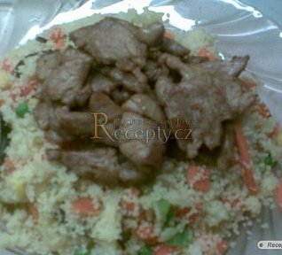 Zeleninový kuskus s gyros kostkami