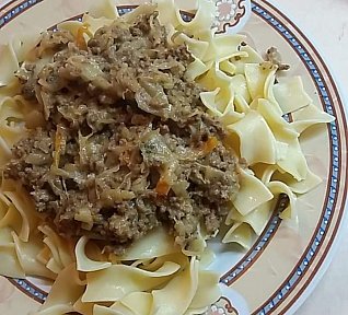 Mleté maso s kysaným zelím