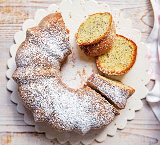 Citronová bábovka s mákem