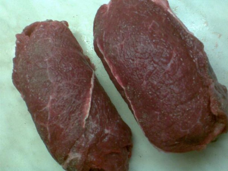 Závitky s mletým masem ve špekové omáčce