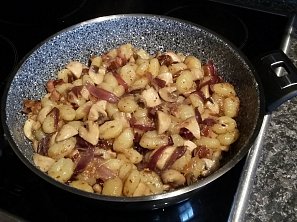 Gnocchi se žampiony Gnocchi se žampiony