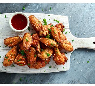 Křidýlka v marinádě z ančoviček a česneku