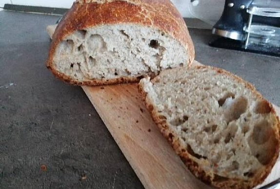 Jednoduchý domácí chléb bez hnětení
