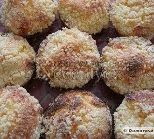 Drobenkové muffiny s tvarohem Drobenkové muffiny s tvarohem