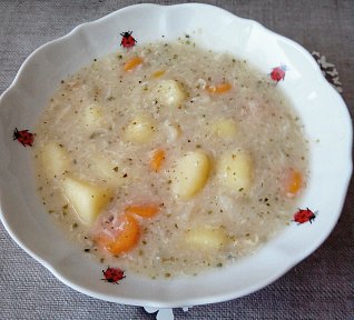 Bramborová polévka bez hub