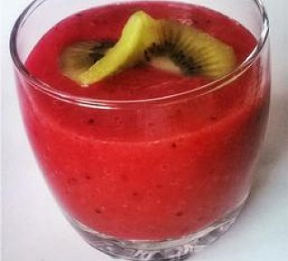 Kiwi-malina smoothie