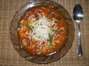Italská polévka Minestrone Institutu Kompliment Italská polévka Minestrone Institutu Kompliment