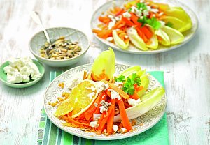 Čekankový salát s pomeranči a čočkou