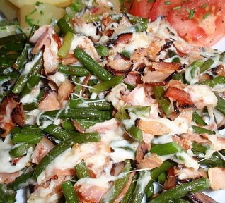 Česnekové výhonky na slanině