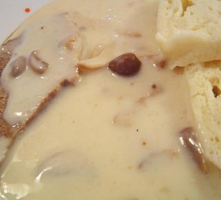 Houbová omáčka smetanová