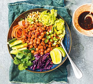 Křupavá cizrna s pikantní zálivkou