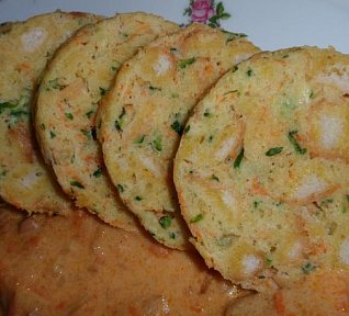 Barevné hrnkové knedlíky