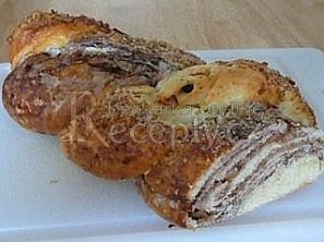Korbáčový závin Korbáčový závin