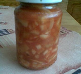 Houby v rajčatech - nakládané