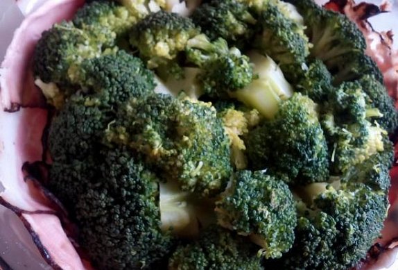 Brokolice (květák) se sýrovou smetanou - zapečená