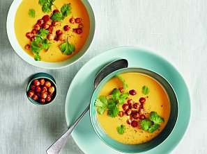 Batátová polévka s cizrnou