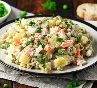 Vánoční bramborový salát