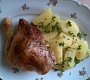 Kuře s jablečno-křenovou nádivkou