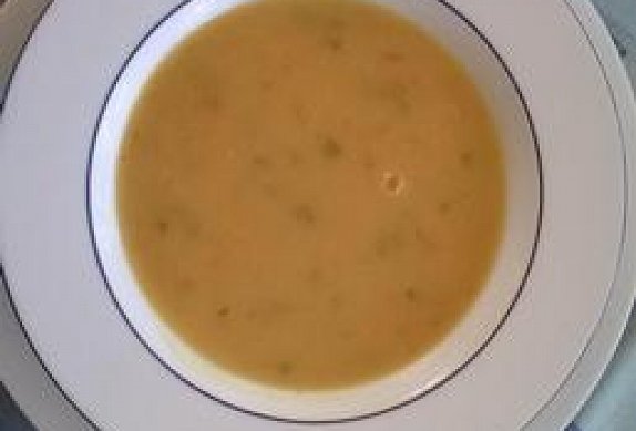 Polévka z červené čočky - jednoduchá a rychlá
