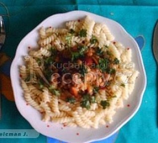 Ohnivé fazole se švestkami