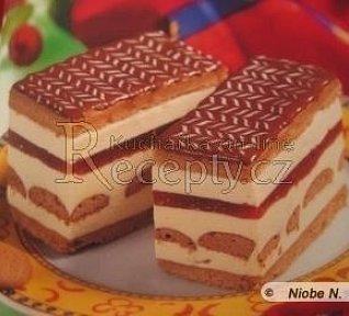 Kakaové řezy s piškoty Kakaové řezy s piškoty